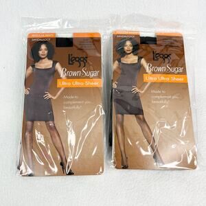 Lot of 2 L'eggs Brown Sugar Ultra Sheer Pantyhose M/T Jet Black Sandalfoot New